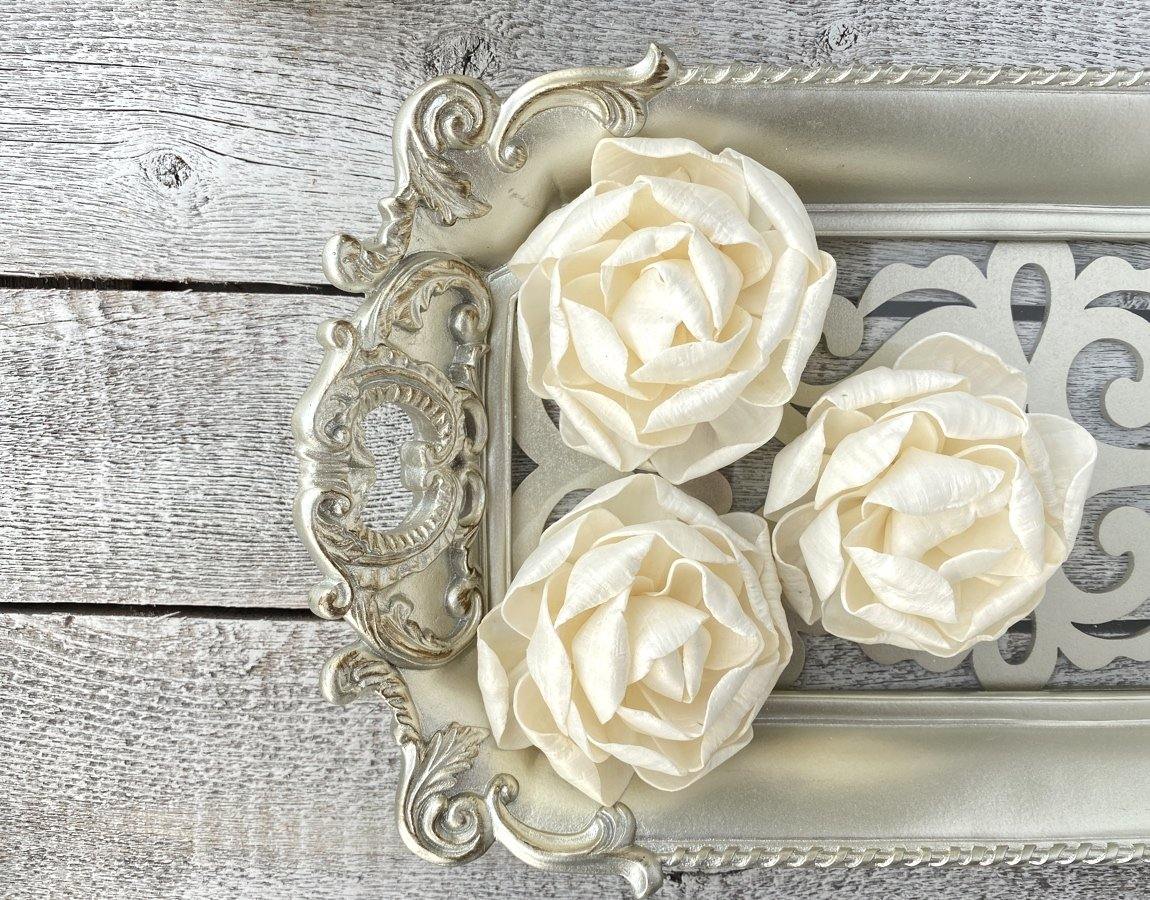 Royal Queen Sola Wood Flower
