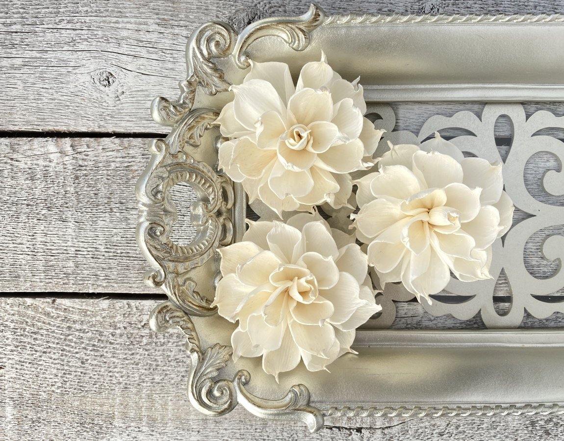 Snow White Sola Wood Flower