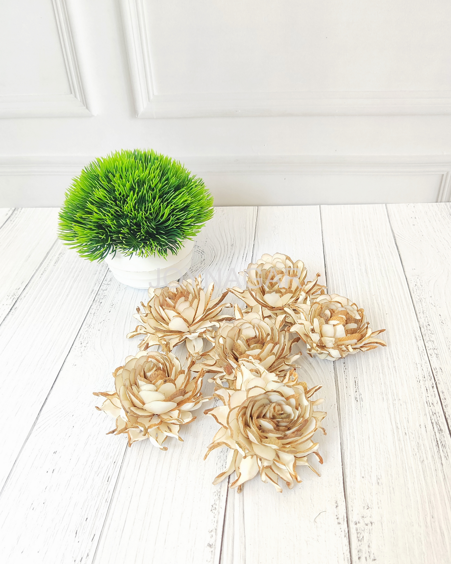 Ayana Sola Wood Flower