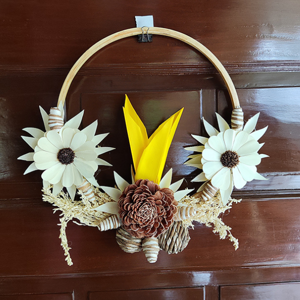 Jumbo Lily Belle Artificial Flower Door Wreath