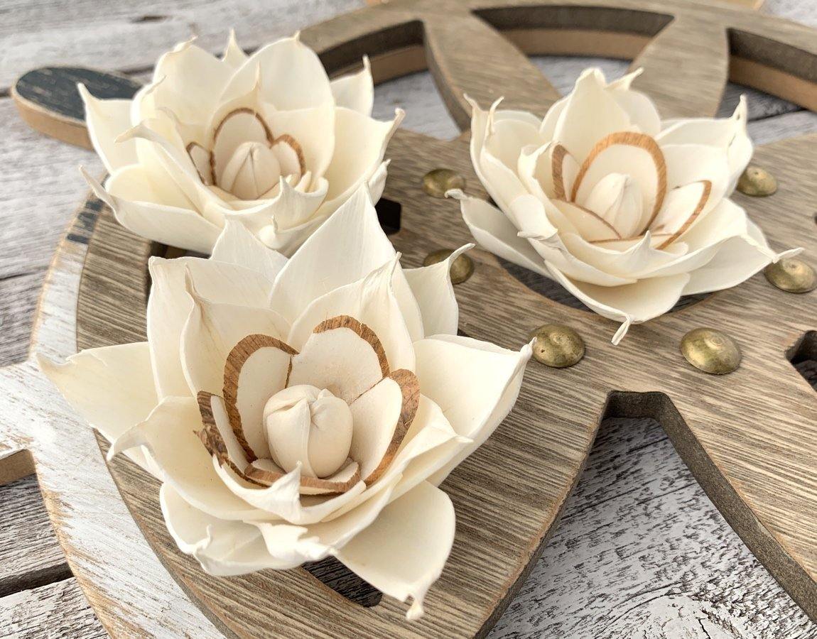 Donian Sola Wood Flower