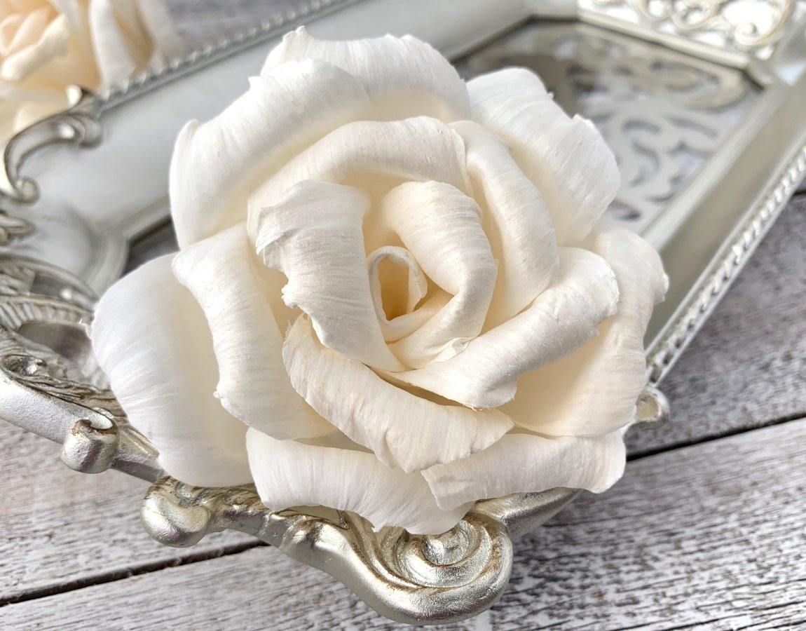 Duchess Rose Sola Wood Flower