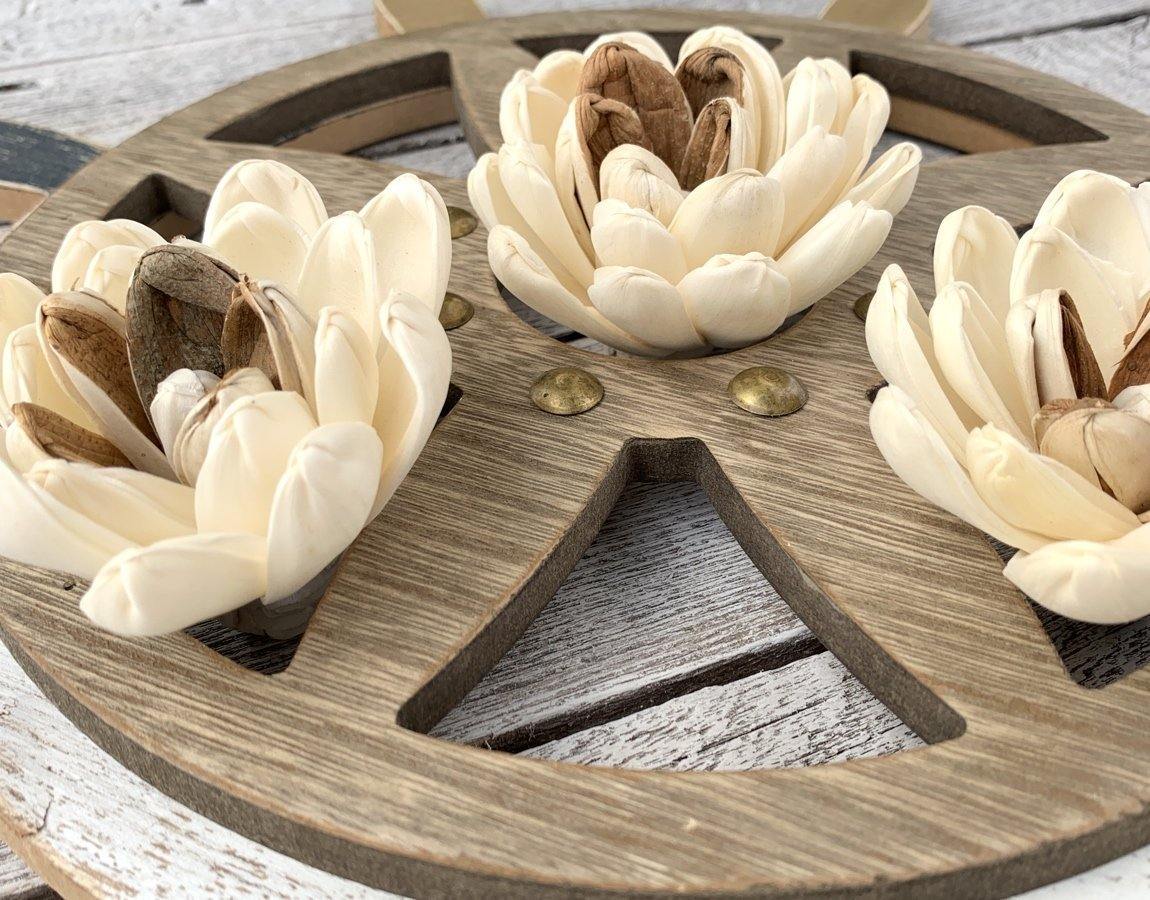 Joie Sola Wood Flower