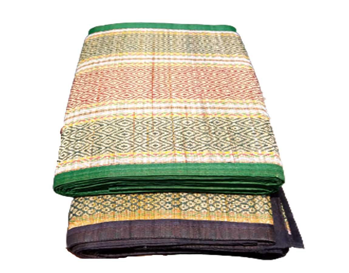 Handmade Eco Friendly Natural Grass Multicolor Madur Kathi Floor Mat