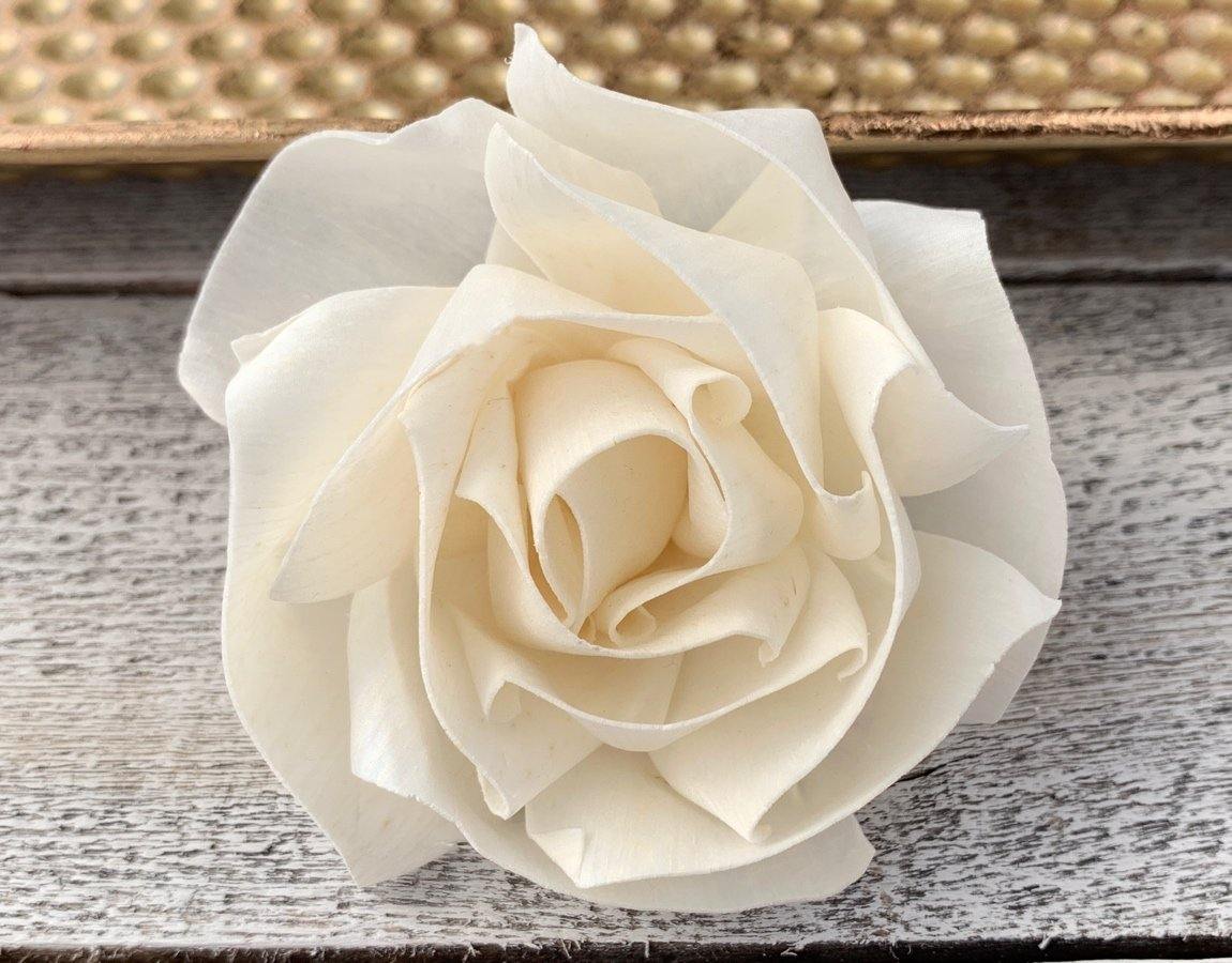 Diana Sola Wood Flower