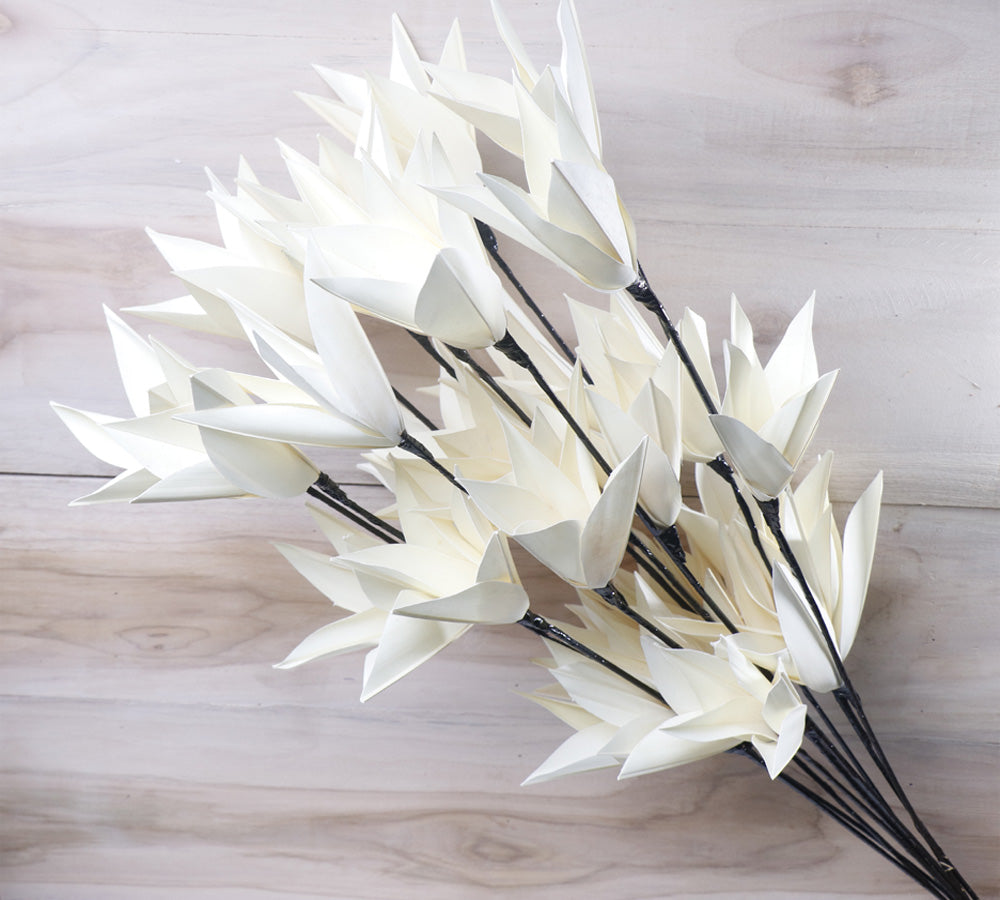 Jumbo Palm Lily Flower Stick