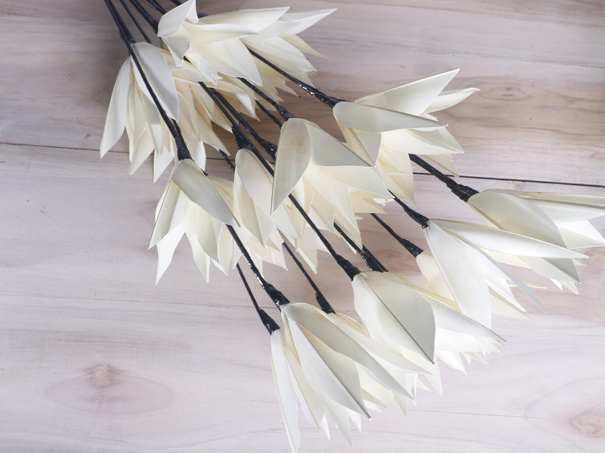 Jumbo Palm Lily Flower Stick