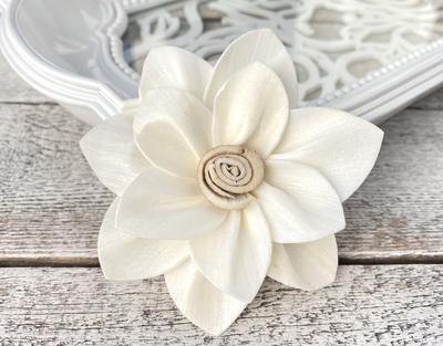 Marinda Sola Wood Flower