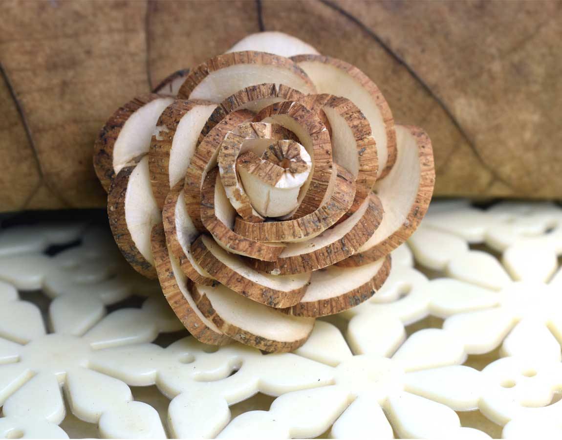 Primrose Sola Wood Skin Flower