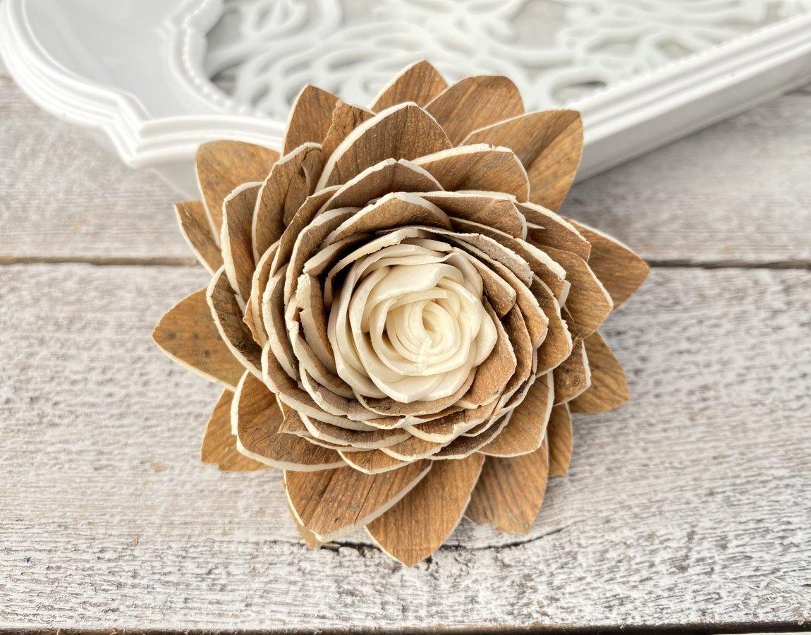 Sahara Sola Wood Skin Flower