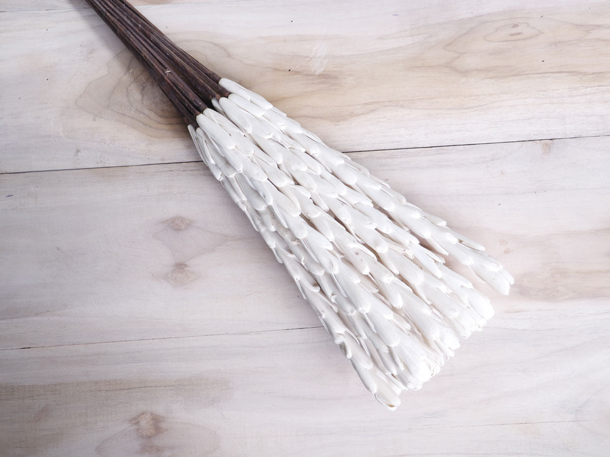 Sola Wood Pine Handmade Flower Stick