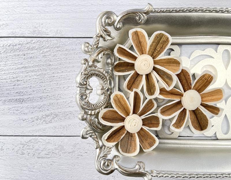Tiara Sola Wood Skin Flower