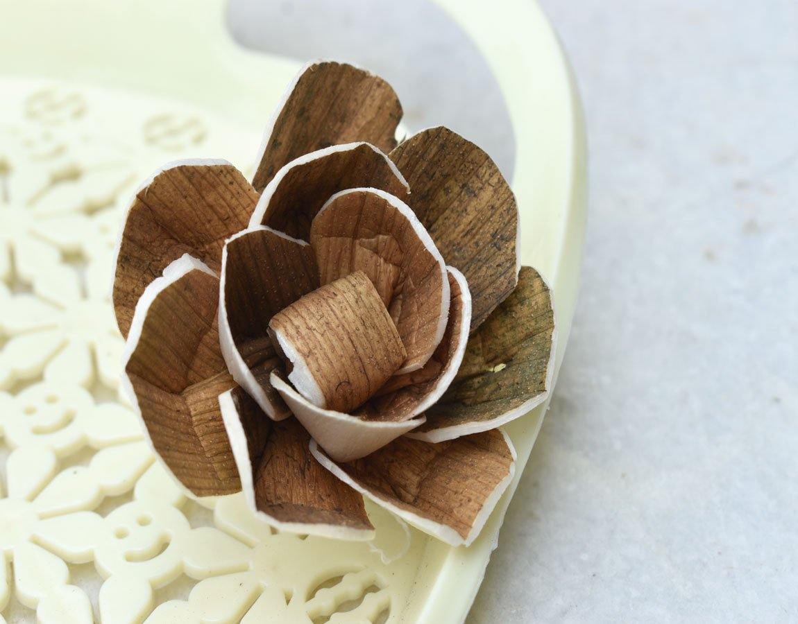 Zarah Sola Wood Skin Flower